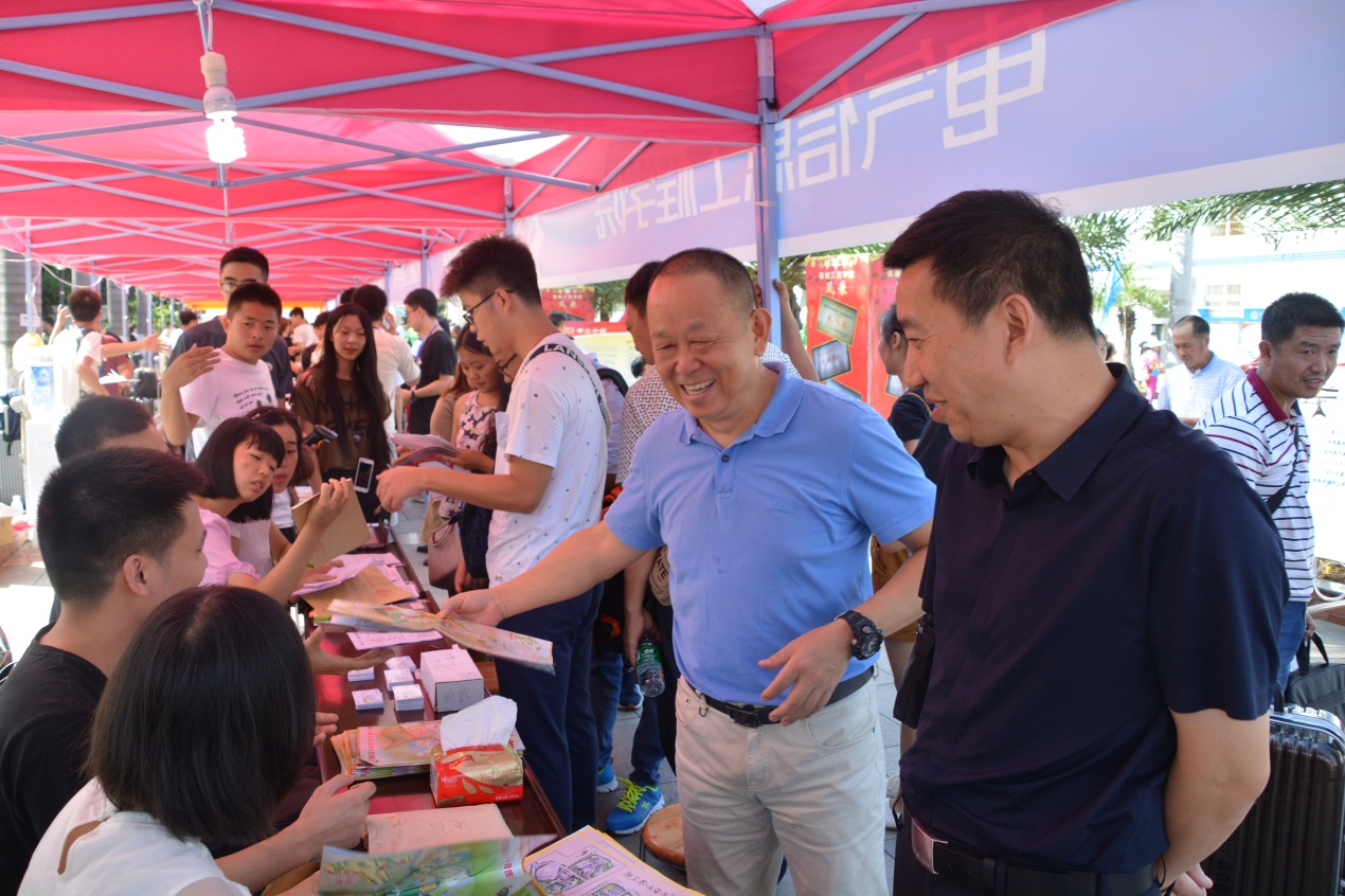 喜遇书记,如沐春风